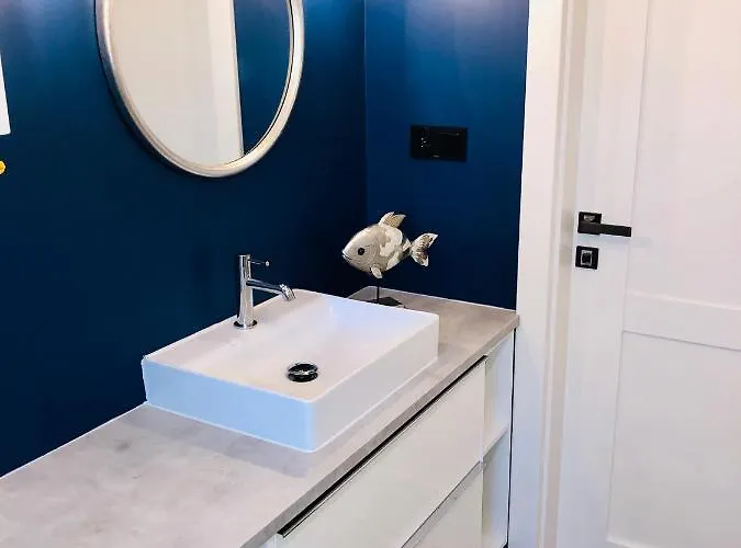 By Karol Międzywodzie